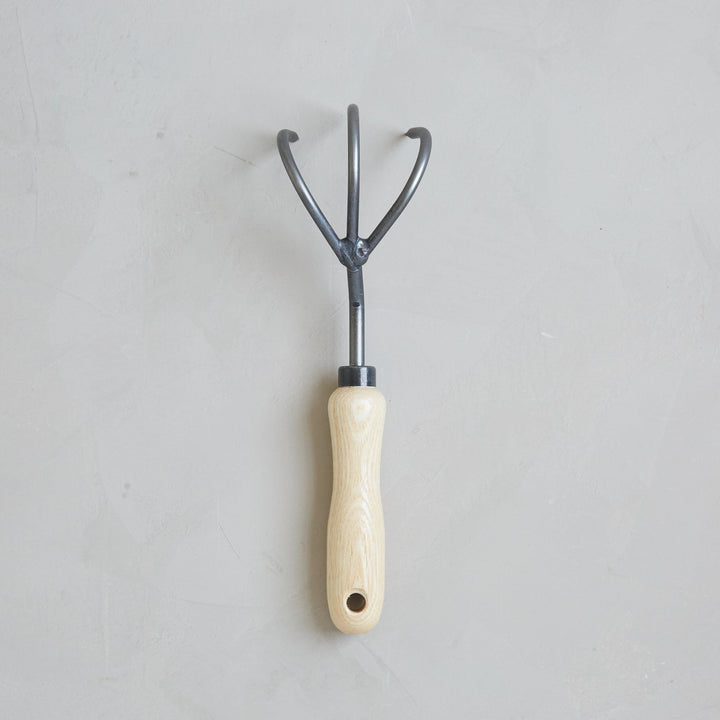 3-Tine Cultivator