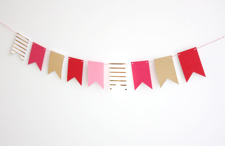 Love is in the Air Banner Kit