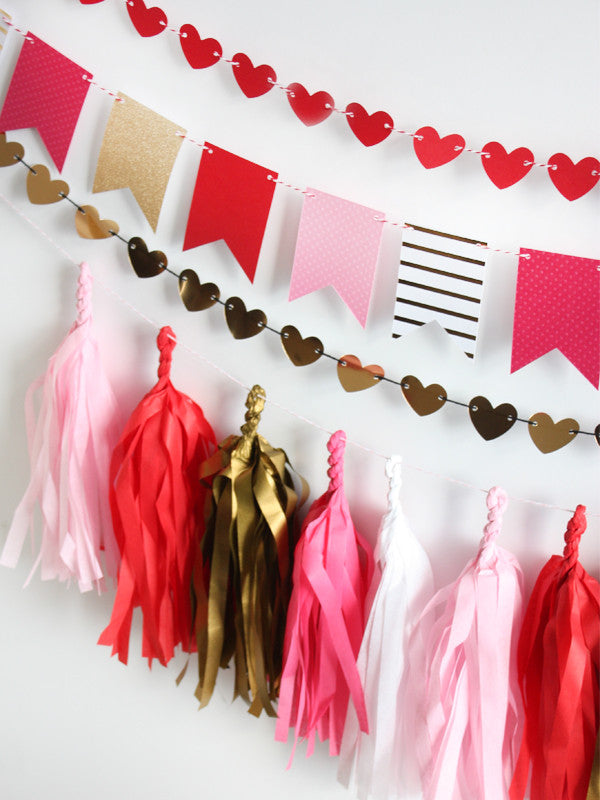 Love is in the Air Banner Kit
